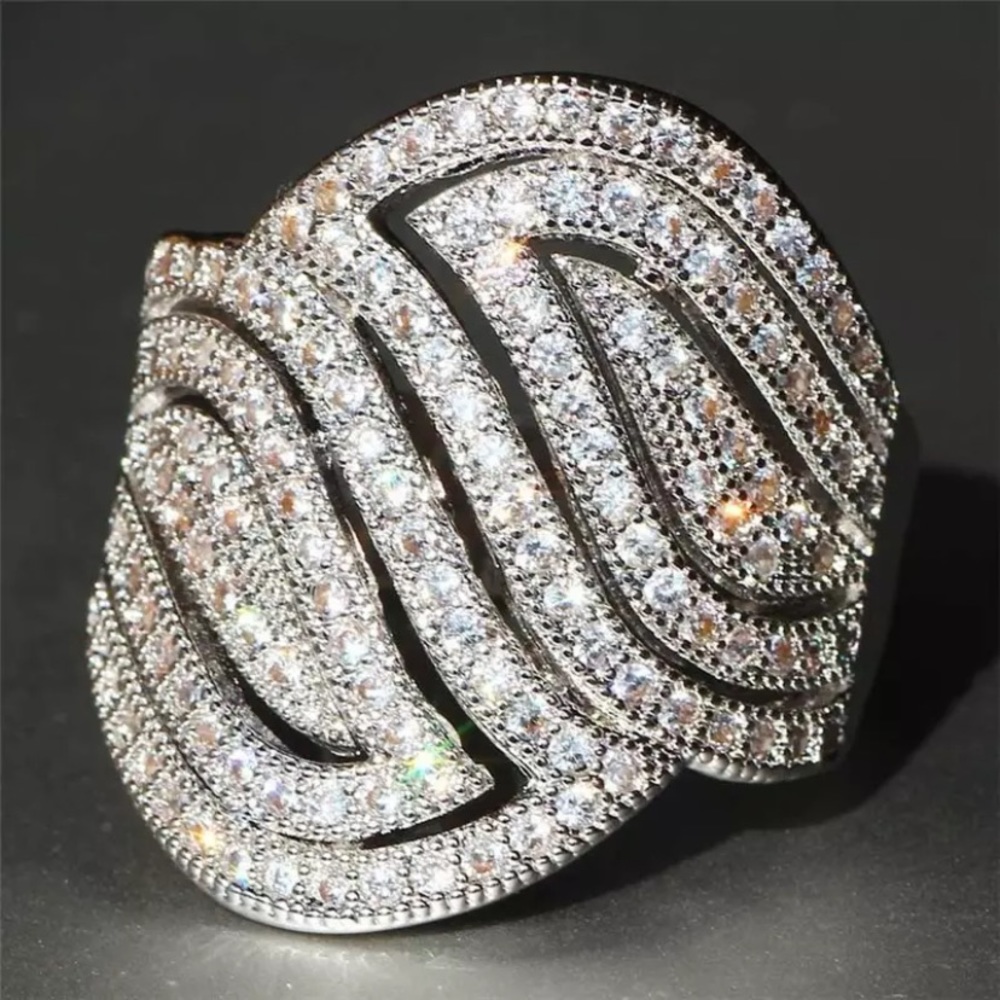 New Full Crystal Fashion Gorgeous Ring